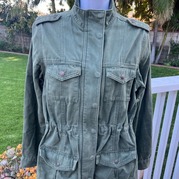 Levi's Green Bomber Jacket - Picture 4 of 15